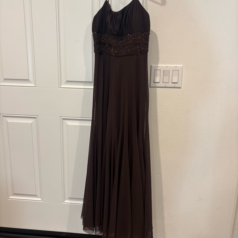 Xscape Petite women’s formal Long dress Brown Maxi Dress Size 8 P - Picture 2 of 9